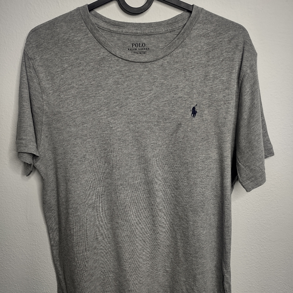 Ralph Lauren Gray Boys Tshirt Size Large 14-16